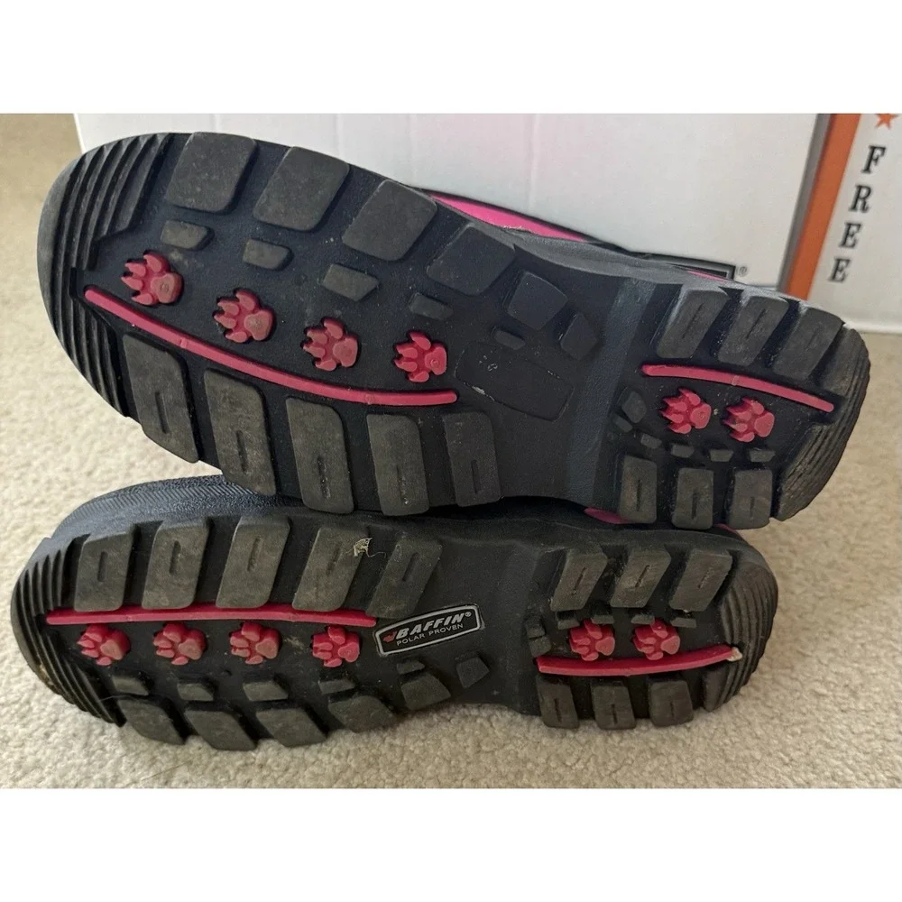Excellent, Lightly Worn - Baffin Technology Icefield Black Snow Boots Women's 5